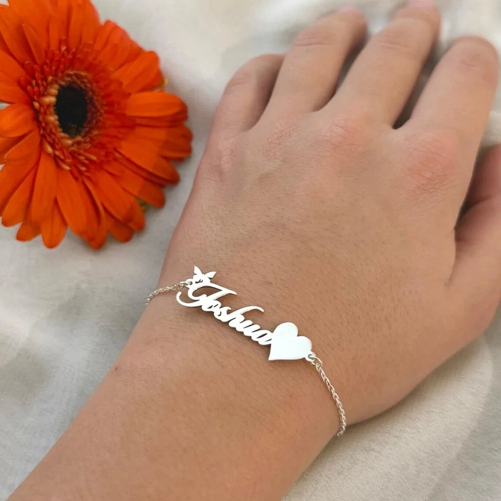 Bracelet Personnalisable Papillon avec Prénom – Femme & Enfant
