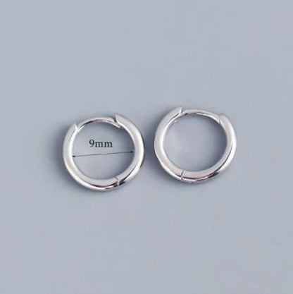 Lot de 2 Petites Créoles en Acier Inoxydable – Boucles d’Oreilles Huggie