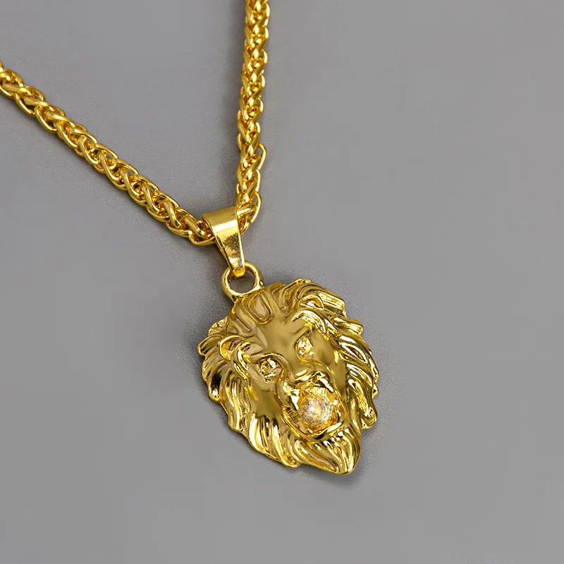 Collier Homme Tête de Lion 3D – Plaqué Or avec Perles en Cristal