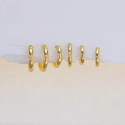 Lot de 2 Petites Créoles en Acier Inoxydable – Boucles d’Oreilles Huggie