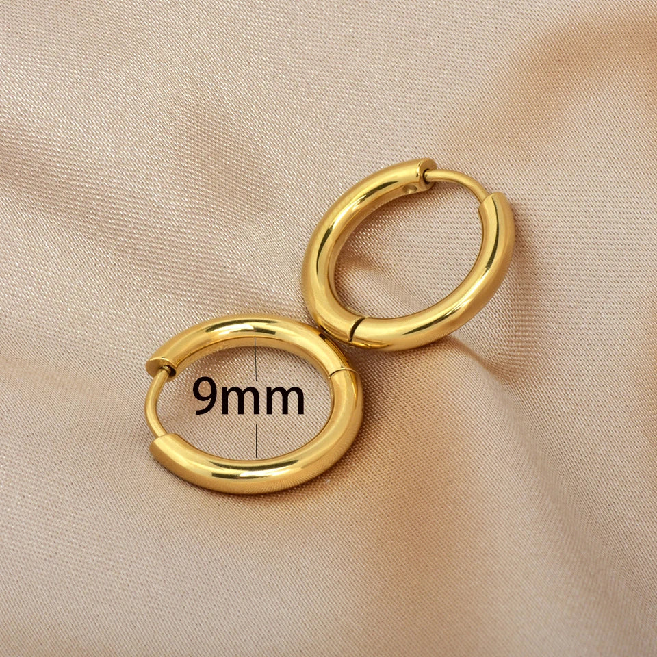 Lot de 2 Petites Créoles en Acier Inoxydable – Boucles d’Oreilles Huggie