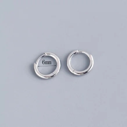 Lot de 2 Petites Créoles en Acier Inoxydable – Boucles d’Oreilles Huggie