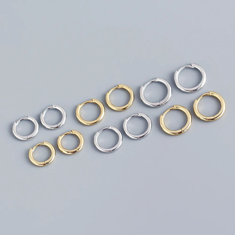 Lot de 2 Petites Créoles en Acier Inoxydable – Boucles d’Oreilles Huggie