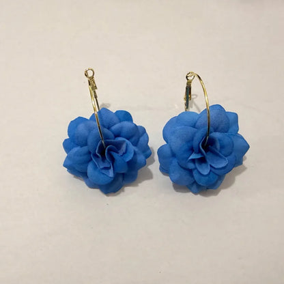 Boucles d’Oreilles Créoles Bohèmes à Grande Fleur – Style Vintage