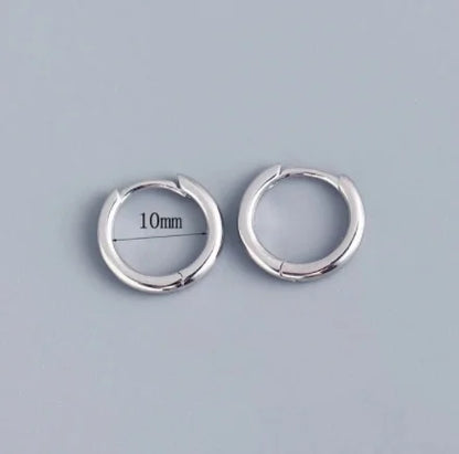 Lot de 2 Petites Créoles en Acier Inoxydable – Boucles d’Oreilles Huggie