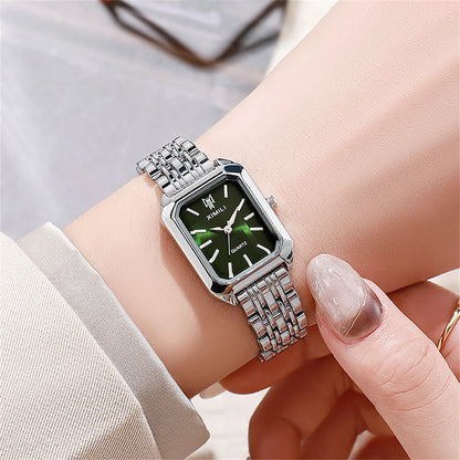 Montre Femme Élégante à Quartz – Bracelet en Acier Inoxydable Doré